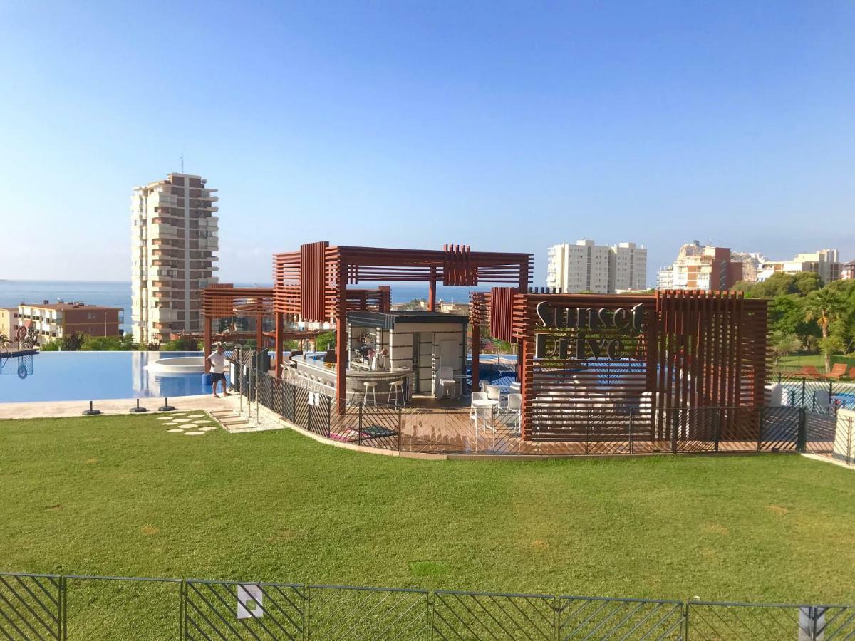 Sunset Drive Septimo Cielo Apartment เบนิดอร์ม ภายนอก รูปภาพ